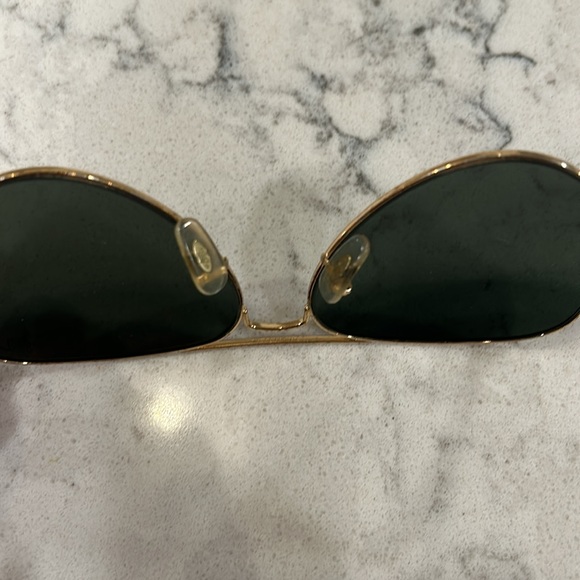 Ray-Ban Aviators - Picture 5 of 6